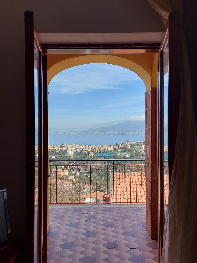 Margherita House Sorrento Vico Equense Eksteriør billede
